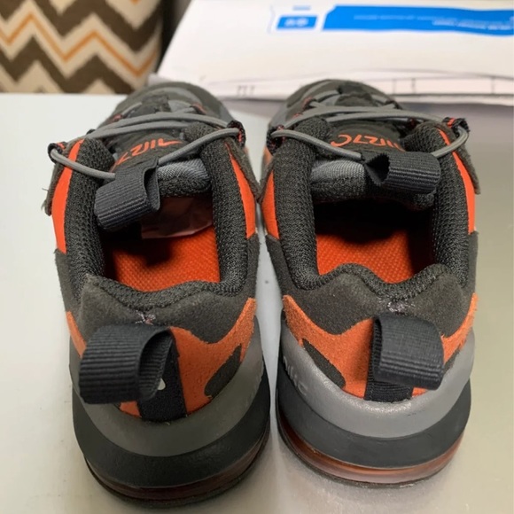 Nike 270 - Picture 5 of 7